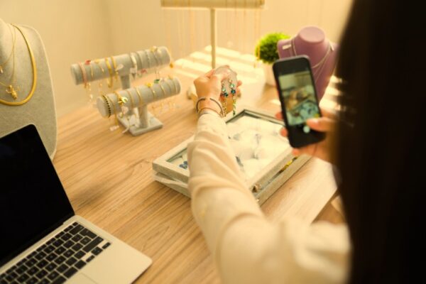 como-vender-semijoias